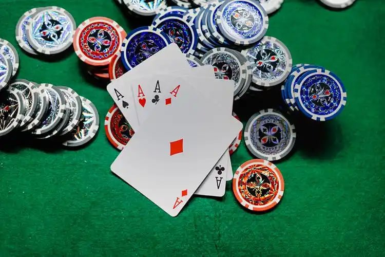 phi999 platform overview on mobile showing sports and casino sections for Filipino players